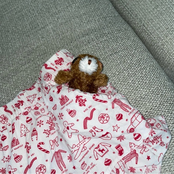 XHILIRATION CHRISTMAS THEMED PAJAMA SHORTS SIZE S - Picture 6 of 7